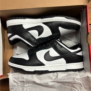 Nike Men’s Retro Dunk Low Pandas Size 9.5 BRAND NEW IN BOX
